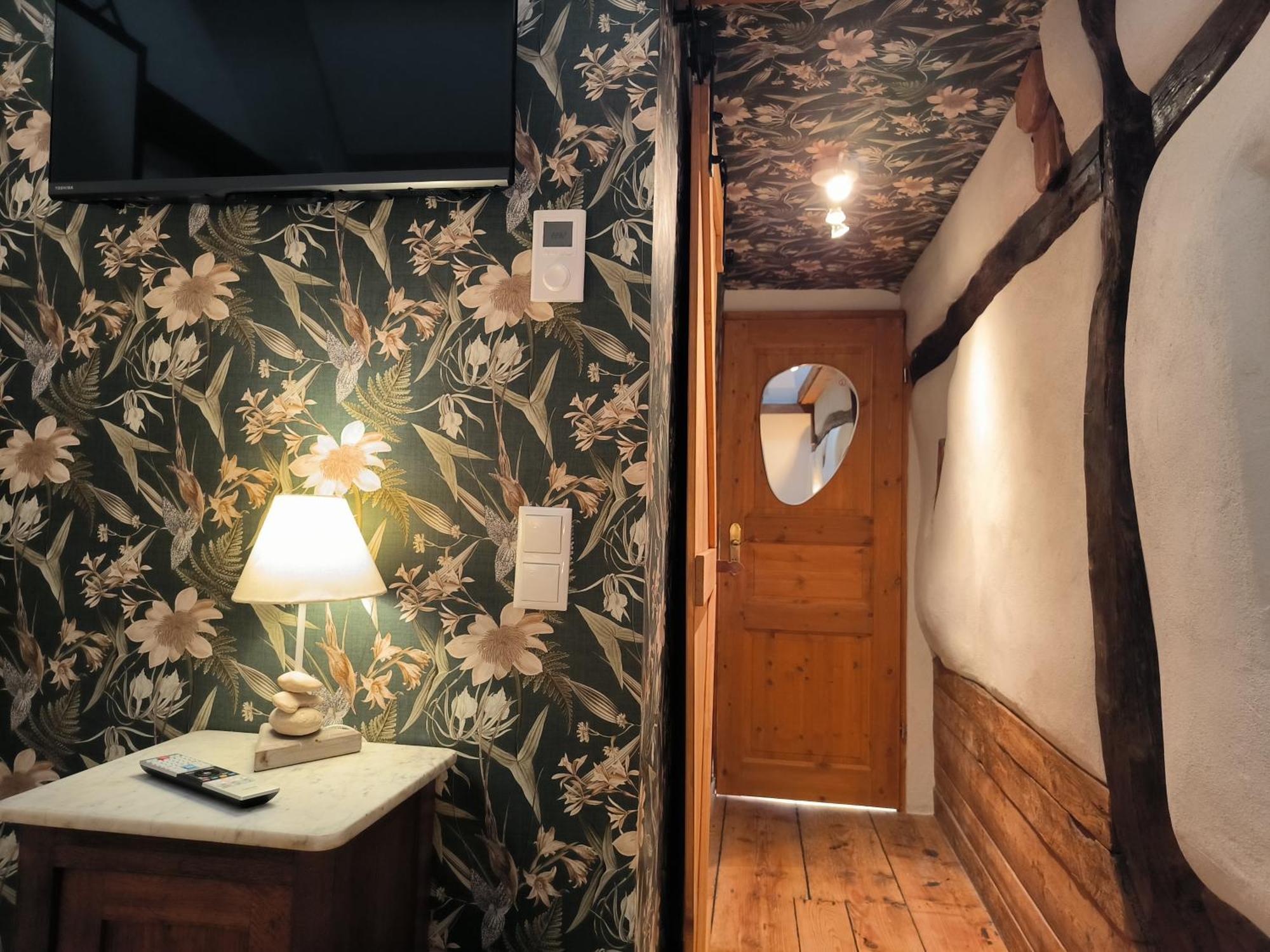 Petite Maison Am Muehlenberg Моншау Екстериор снимка